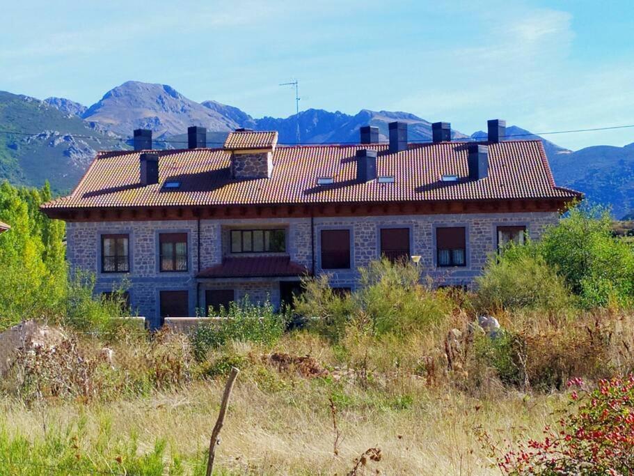 Duplex El Refugio De Porma Daire Puebla de Lillo Dış mekan fotoğraf