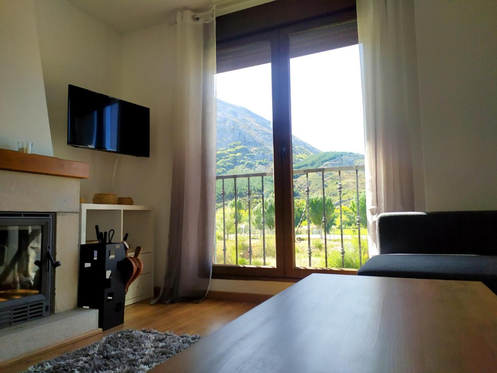 Duplex El Refugio De Porma Daire Puebla de Lillo Dış mekan fotoğraf
