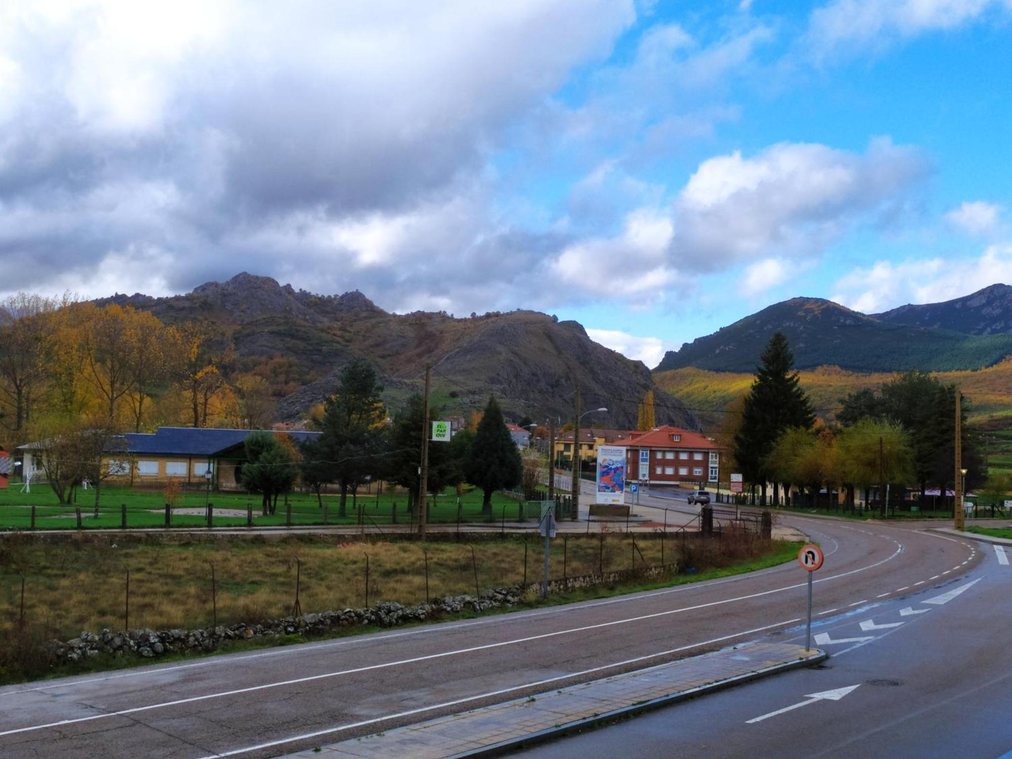 Duplex El Refugio De Porma Daire Puebla de Lillo Dış mekan fotoğraf