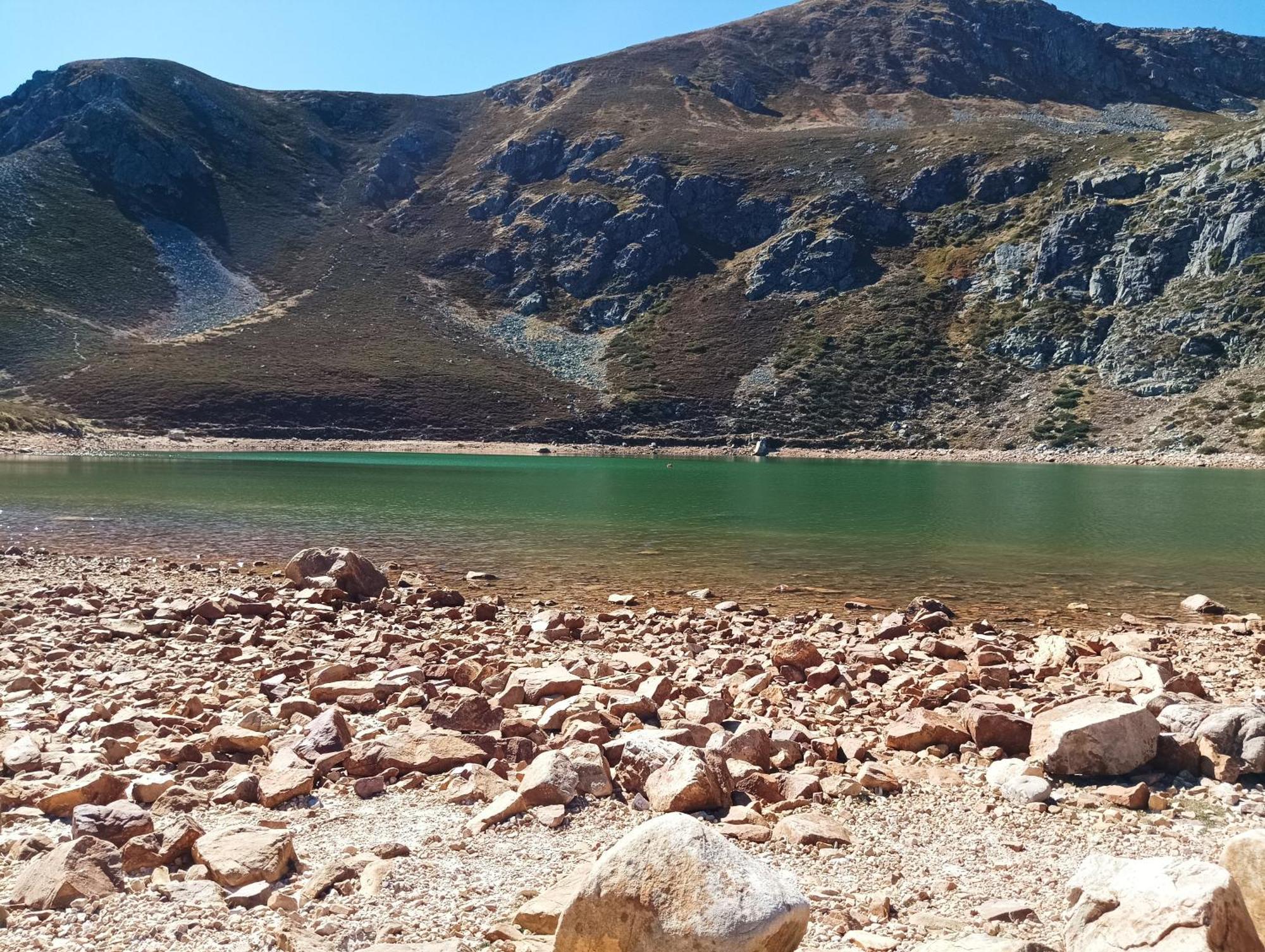 Duplex El Refugio De Porma Daire Puebla de Lillo Dış mekan fotoğraf